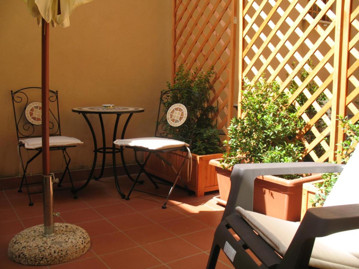 Bed&Bed Tommaso Fazzello Only Rooms Taormina Exterior photo