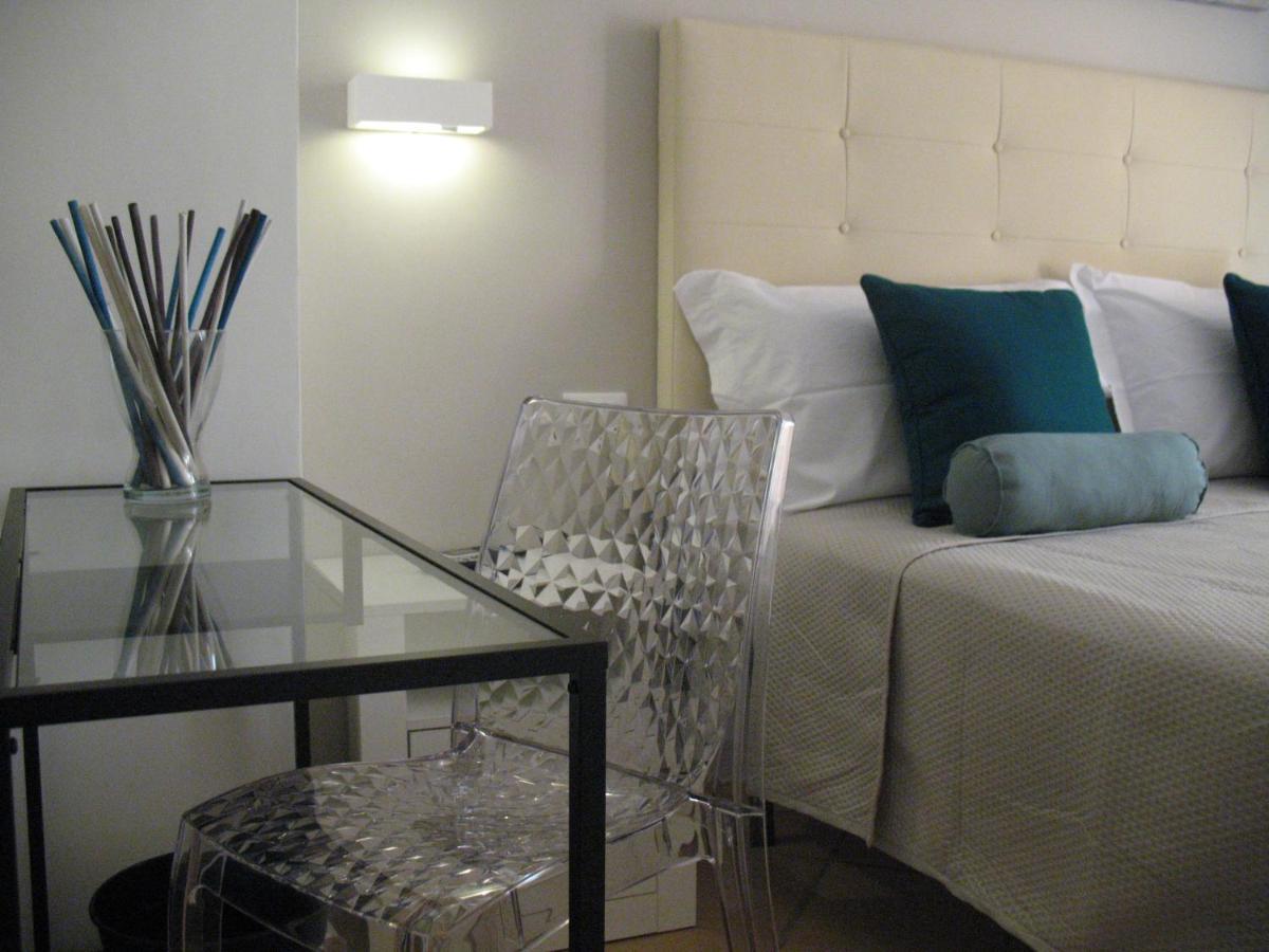 Bed&Bed Tommaso Fazzello Only Rooms Taormina Exterior photo