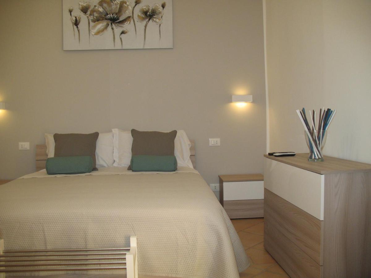 Bed&Bed Tommaso Fazzello Only Rooms Taormina Exterior photo
