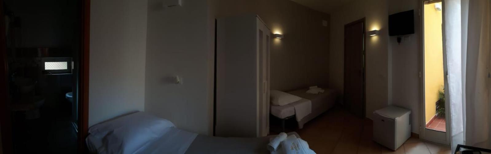 Bed&Bed Tommaso Fazzello Only Rooms Taormina Room photo